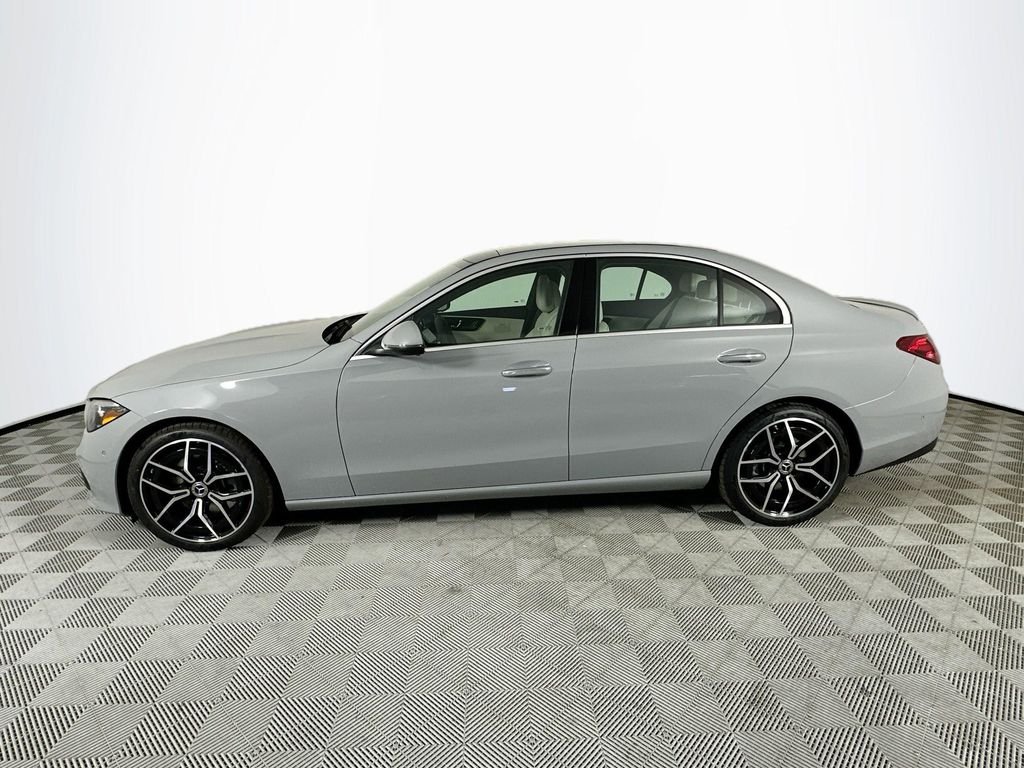 New 2026 MANUFAKTUR Alpine Grey Mercedes-Benz C 300 image 4