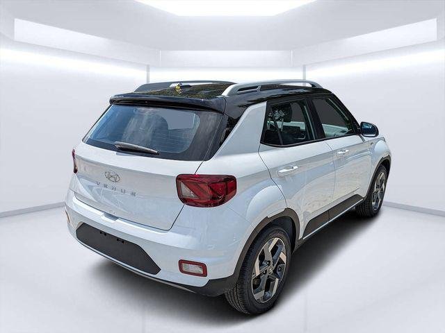 New 2025 White Hyundai Limited image 3