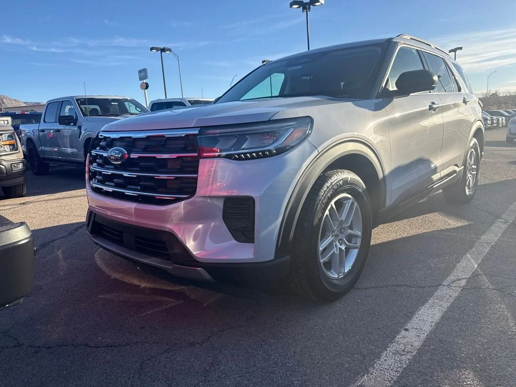 2026 Ford Explorer's photo