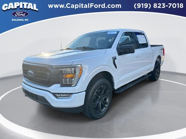 Used 2022 White Ford XLT image 1