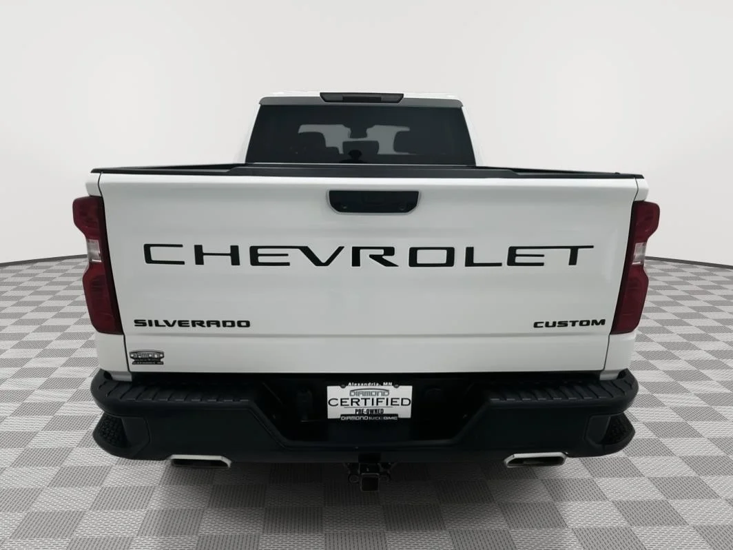 Used 2023 SUMMIT WHITE Chevrolet Custom Trail Boss image 4