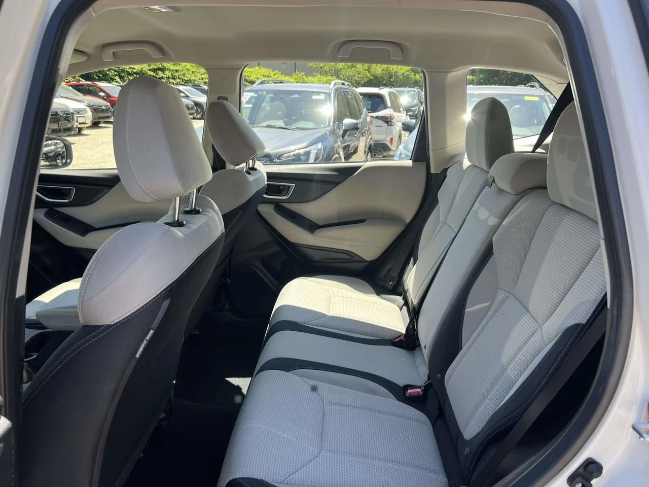 Used 2023 Crystal White Pearl Subaru Base image 17