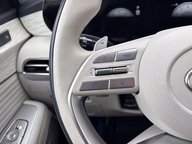 Certified Used 2024 White Hyundai Calligraphy image 18