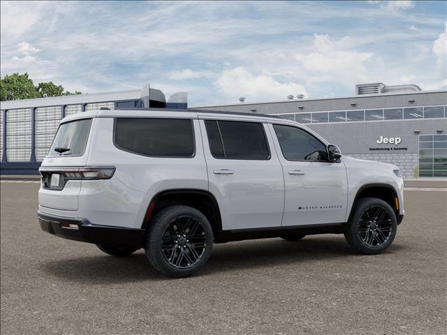 New 2026 Bright White Clear-Coat Exterior Paint Jeep Limited Reserve 4x4 image 5