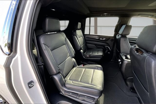 Used 2023 White GMC Denali image 26