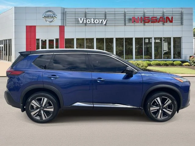 Used 2023 Blue Nissan SL image 2