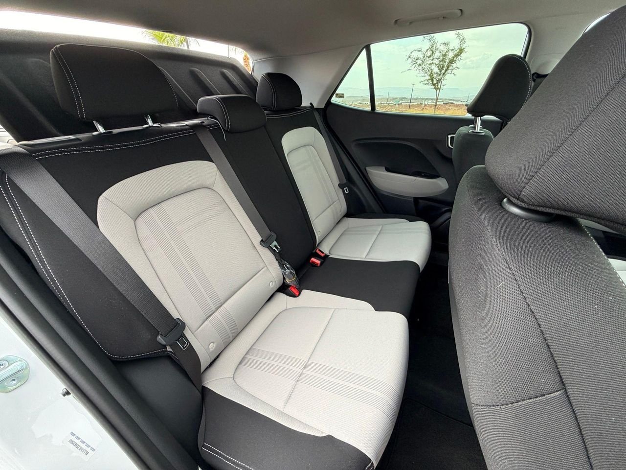 2026 Hyundai Venue SEL - Photo 44