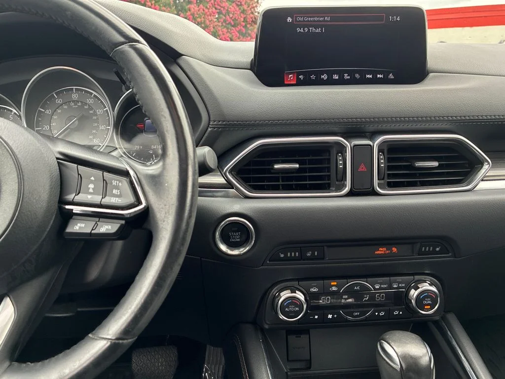 Used 2018 Red Mazda Grand Touring image 18
