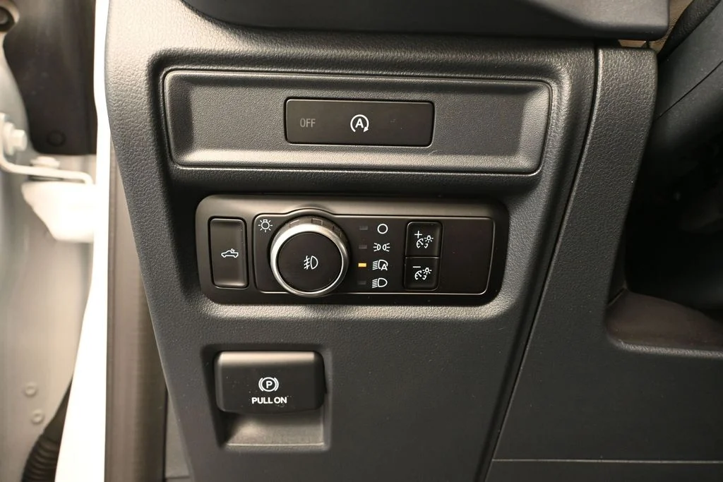 2025 Ford F-150 XLT - Photo 36
