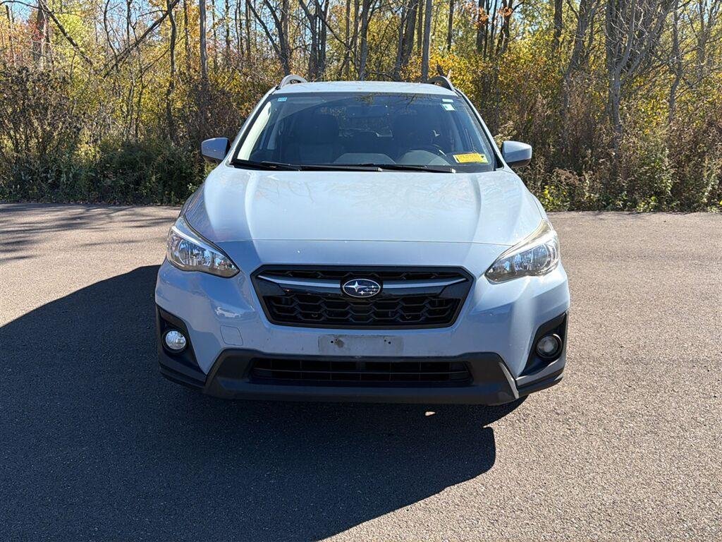 Used 2018 Cool Gray Khaki Subaru Premium image 13