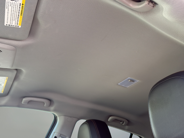Used 2019 White Chevrolet LT image 20