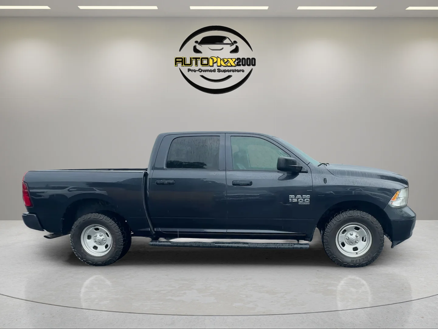 Used 2021 Gray Ram Tradesman image 8