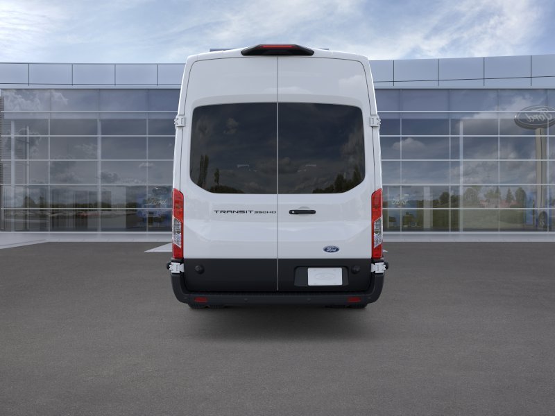 New 2026 Oxford White Ford Passenger Van XL image 5