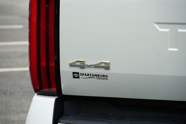 Certified Used 2024  Toyota Limited image 7