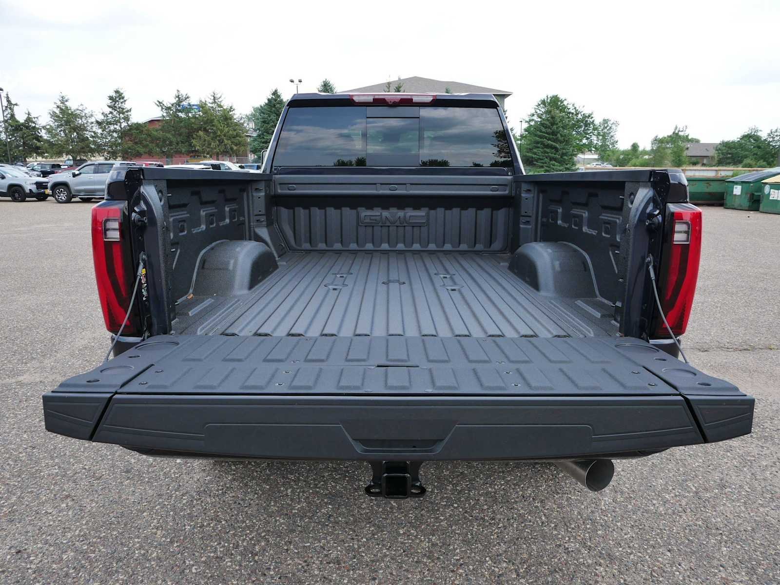 2026 GMC Sierra 3500HD Denali - Photo 10