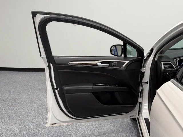 Used 2016 White Ford SE image 11