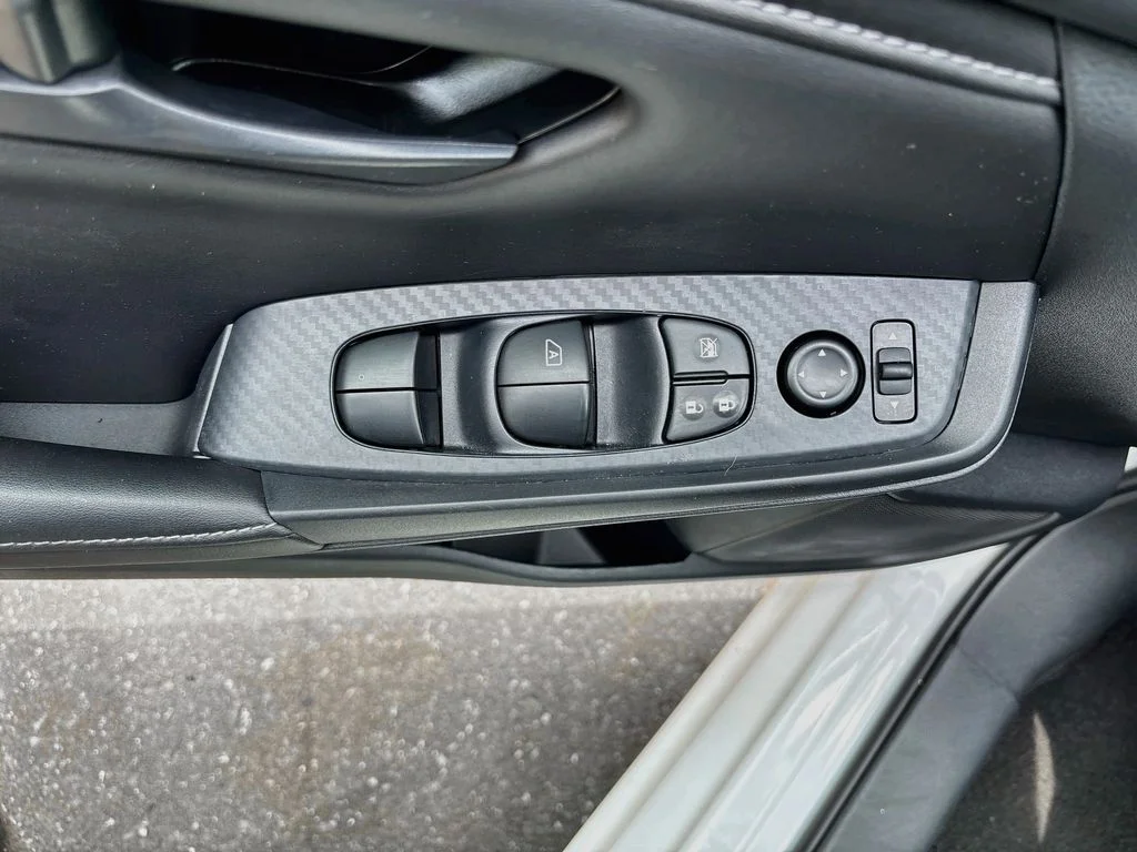 Used 2025 Fresh Powder Nissan S image 18