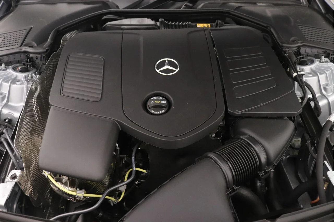 New 2026 Cirrus Silver Metallic Mercedes-Benz CLE 300 4MATIC® image 10