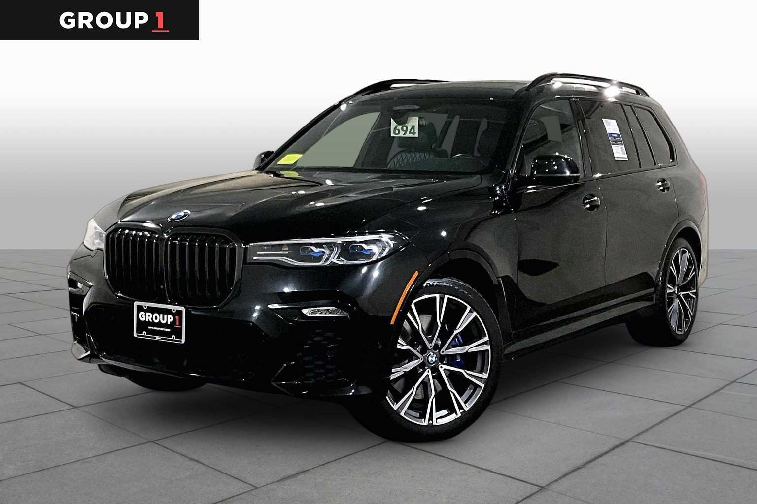 2022 BMW X7 M50i