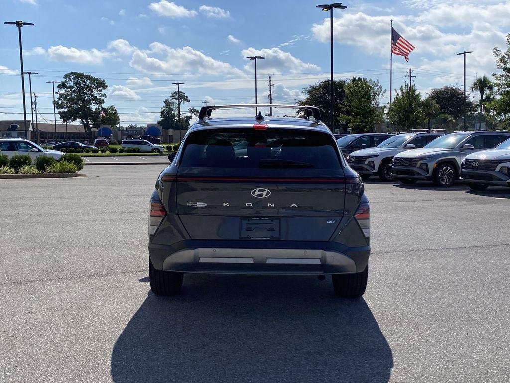 New 2026 Ecotronic Gray Pearl Hyundai Limited FWD image 7