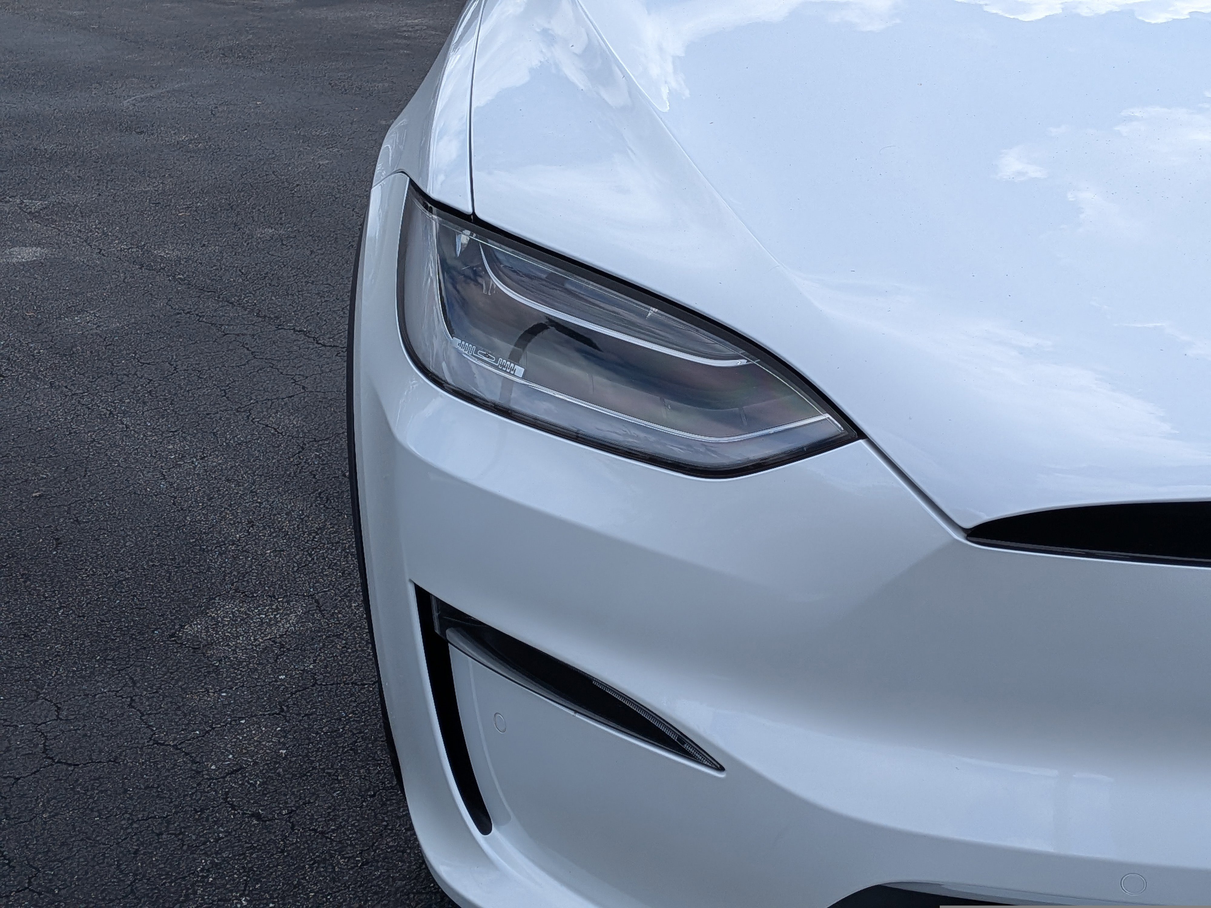 2022 Tesla Model X Plaid - Photo 10