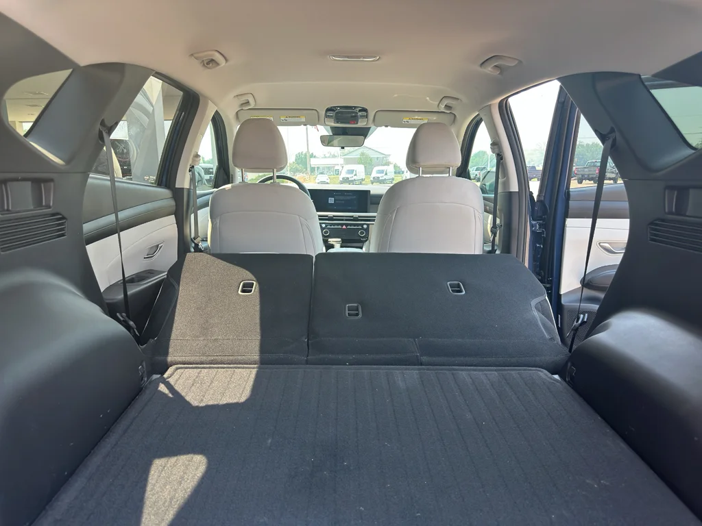 Used 2025 Atlantis Blue Hyundai SEL image 36