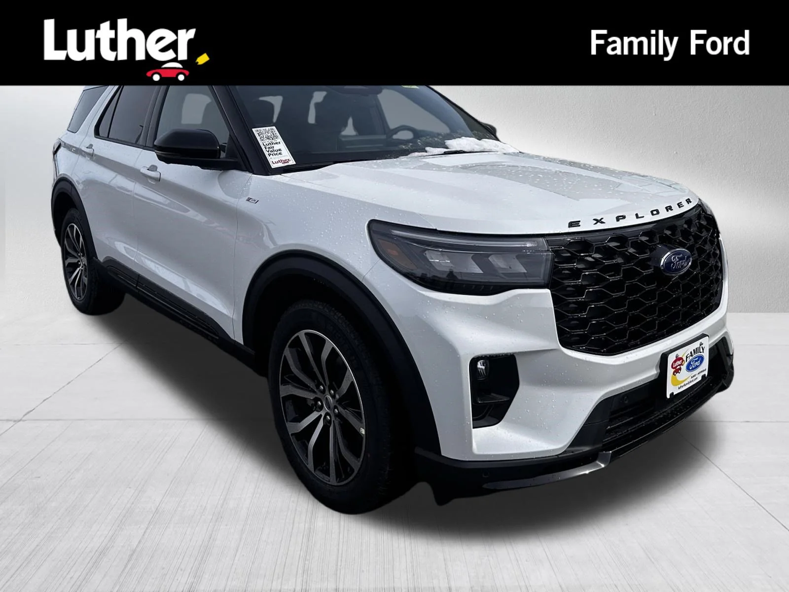2026 Ford Explorer ST-LINE 4WD's photo