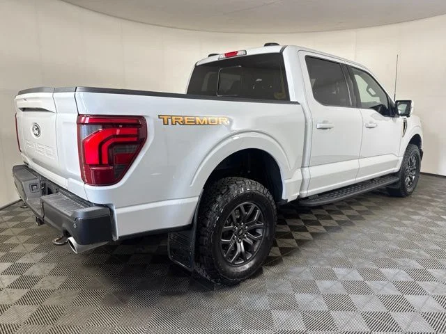 Used 2024 Gray Ford Tremor image 3