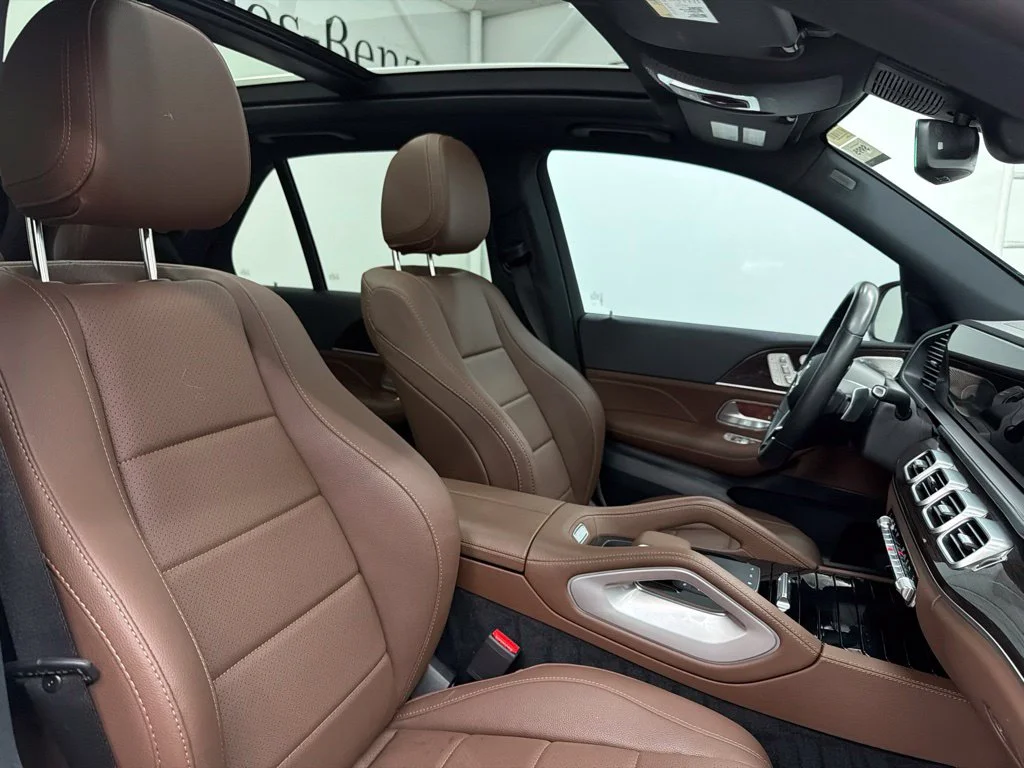 Certified Used 2025 White Mercedes-Benz GLE 350 image 32