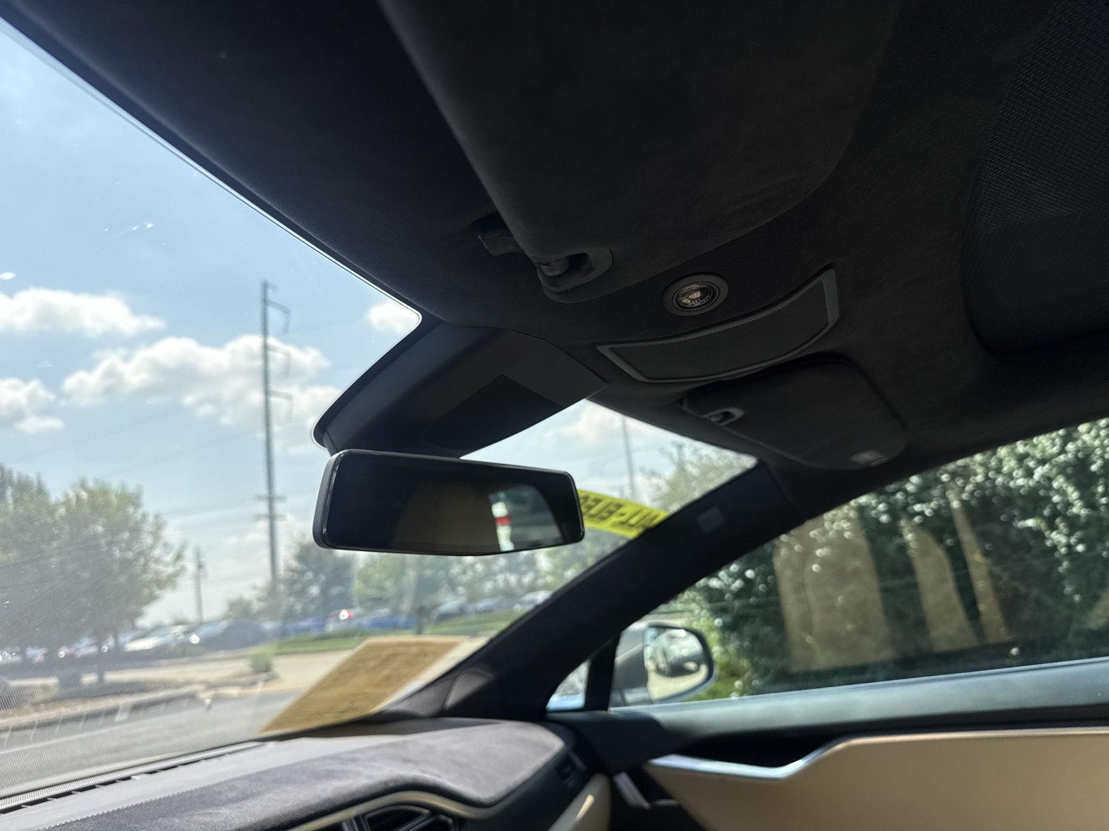 Used 2016 Titanium Metallic Tesla 90D image 20