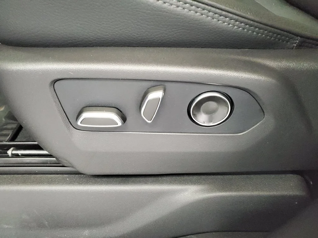New 2026 Glacier White Tricoat GMC Denali image 7