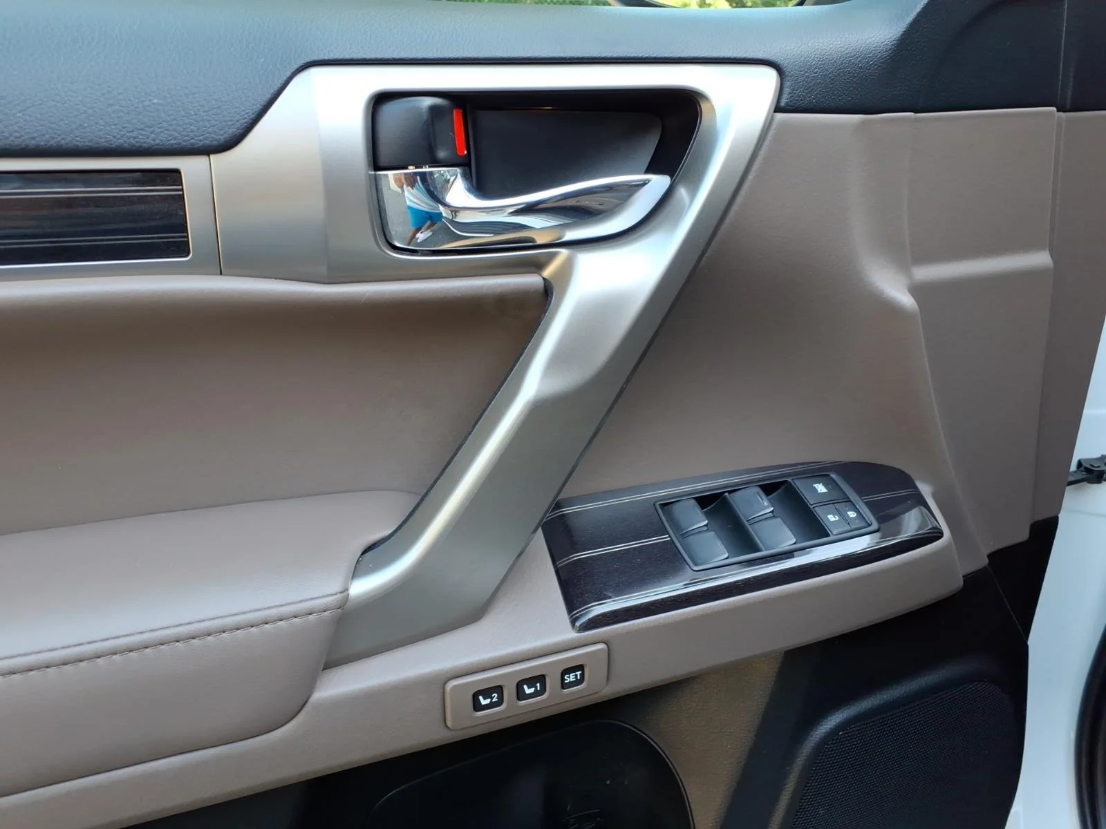 Certified Used 2021 Starfire Pearl (077) Lexus Premium image 7