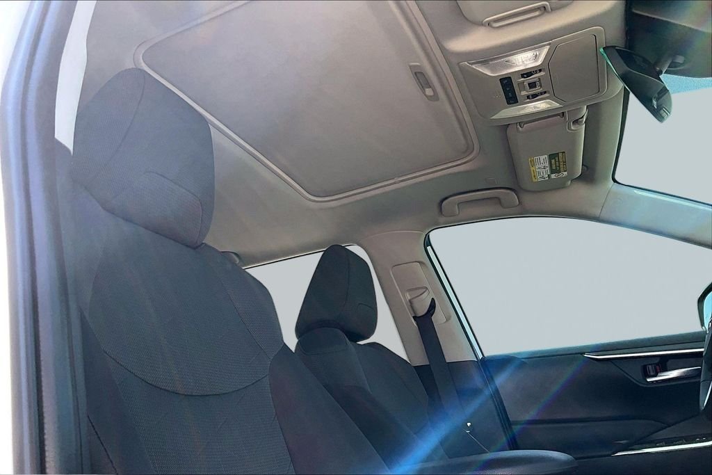 Used 2023 White Toyota XLE image 15