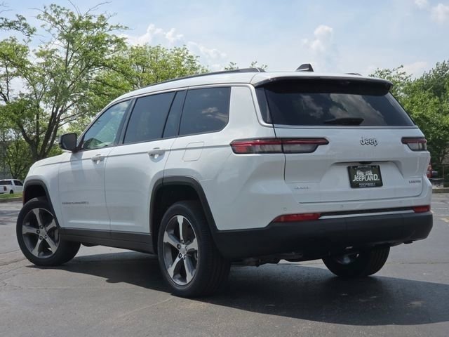New 2026 Bright White Clear-Coat Exterior Paint Jeep Limited image 28