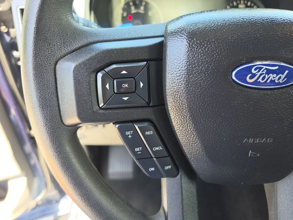 Certified Used 2019 Blue Ford XLT image 26
