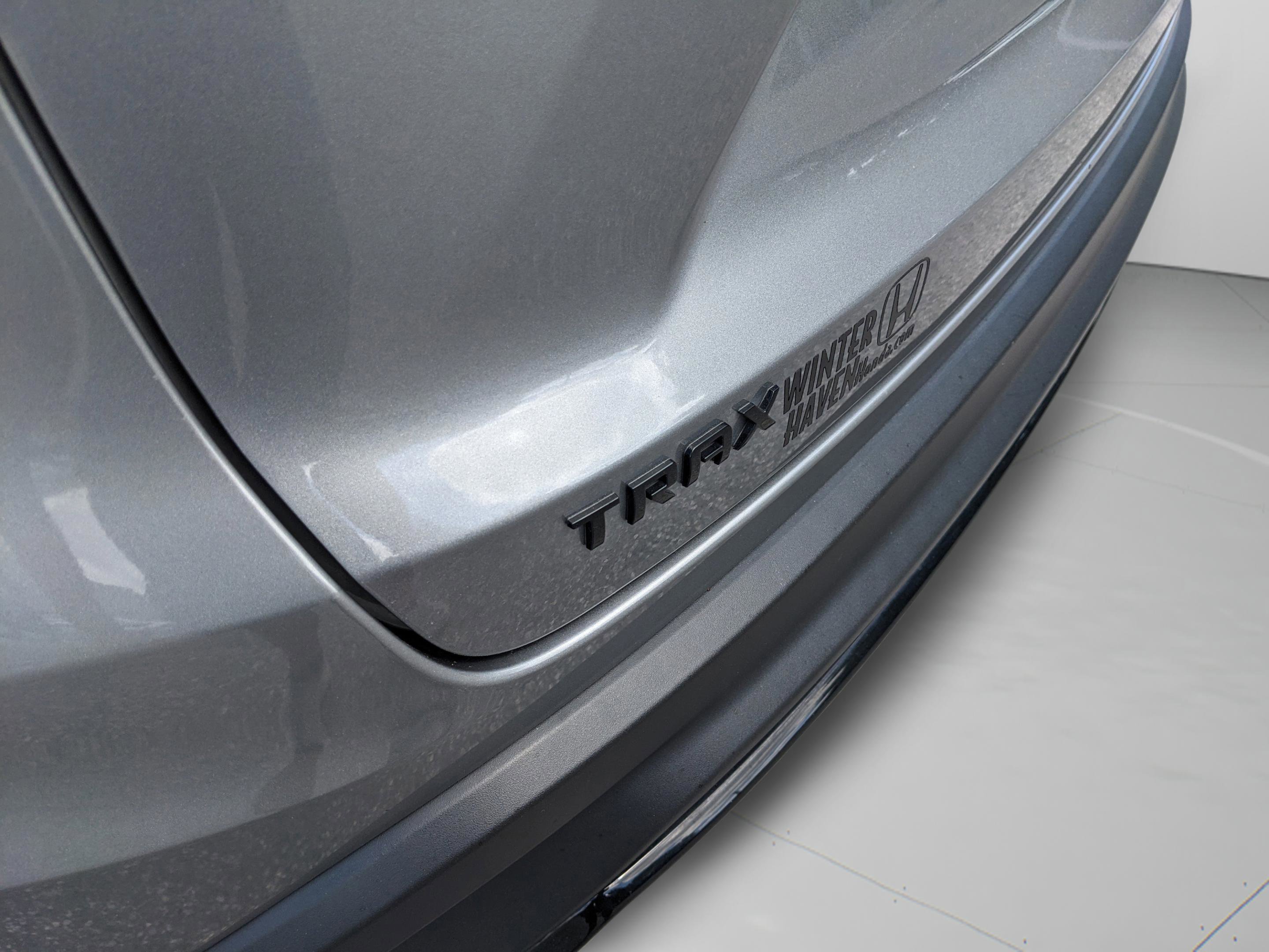 2024 Chevrolet Trax RS - Photo 12