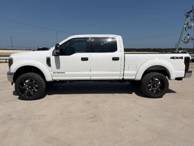 Used 2019 White Ford XLT image 2