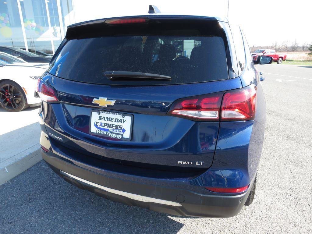 Used 2023 Blue Chevrolet LT image 8