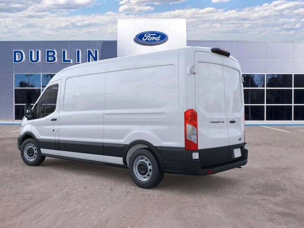 New 2026 Oxford White Ford Base image 5