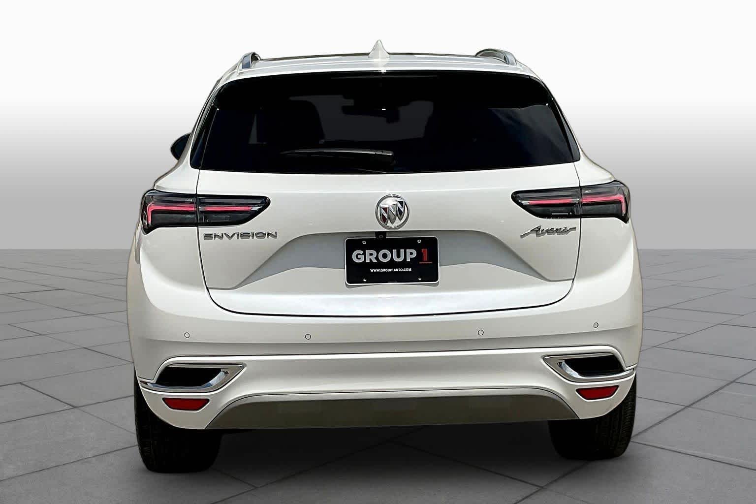 Used 2023 White Frost Tricoat Buick Avenir image 5