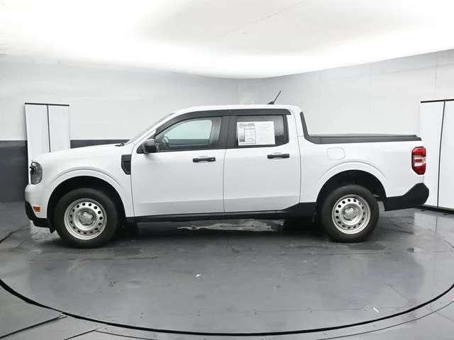 Used 2024 White Ford XL image 5