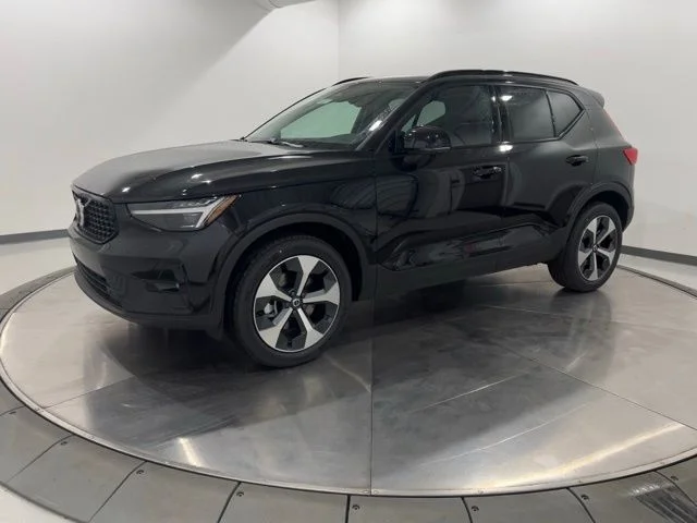 New 2026 Onyx Black Volvo Plus image 1