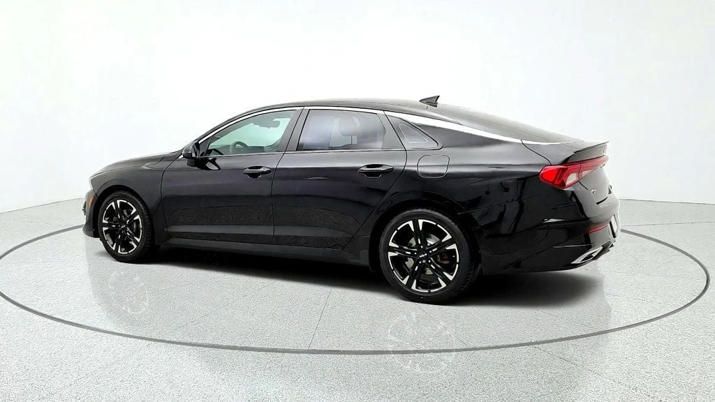Used 2022 Ebony Black Kia GT-Line Automatic AWD image 7