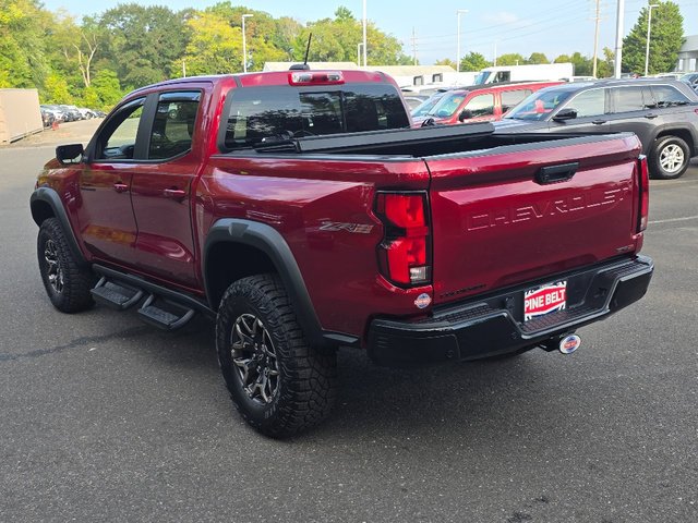 2026 Chevrolet Colorado ZR2 - Photo 15