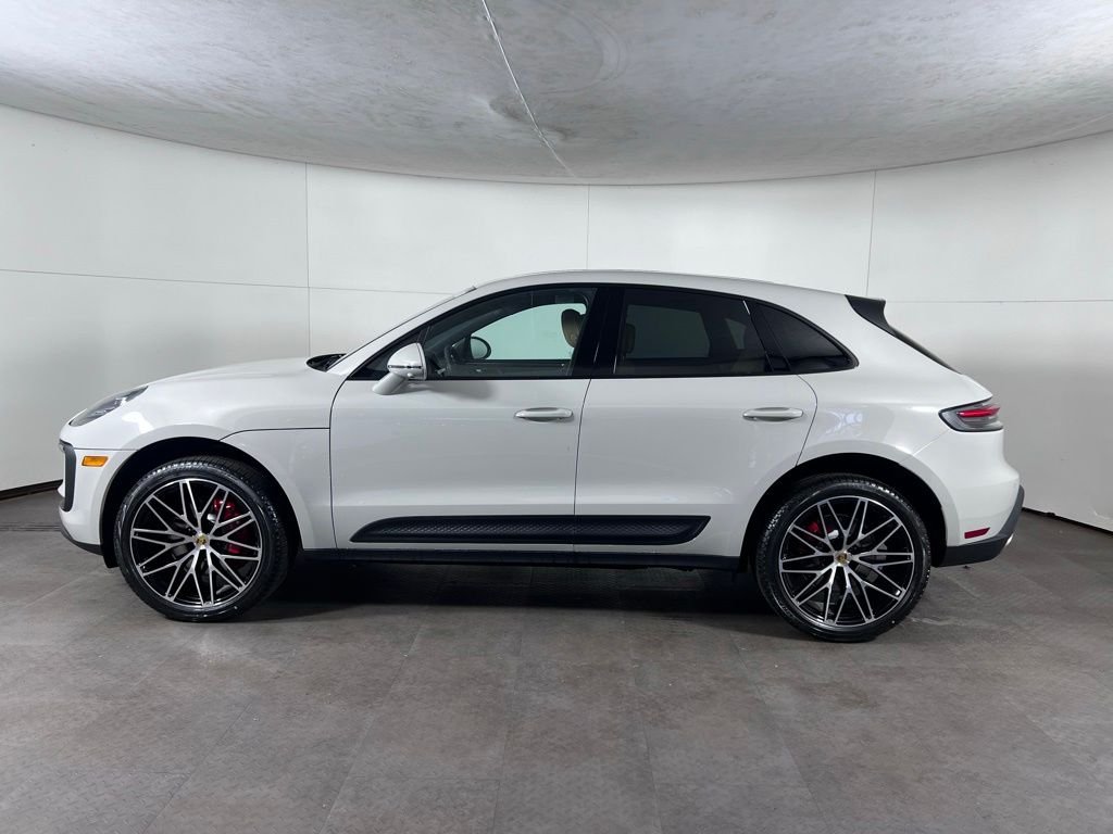 New 2026 Chalk Porsche S image 2