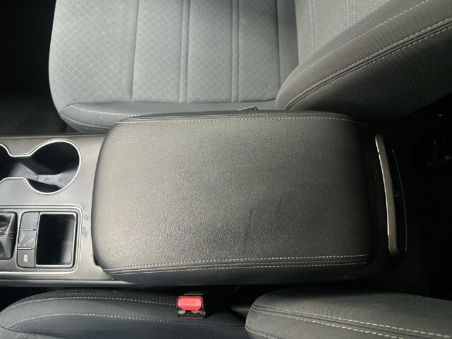 Used 2020 Silver Kia LX image 22