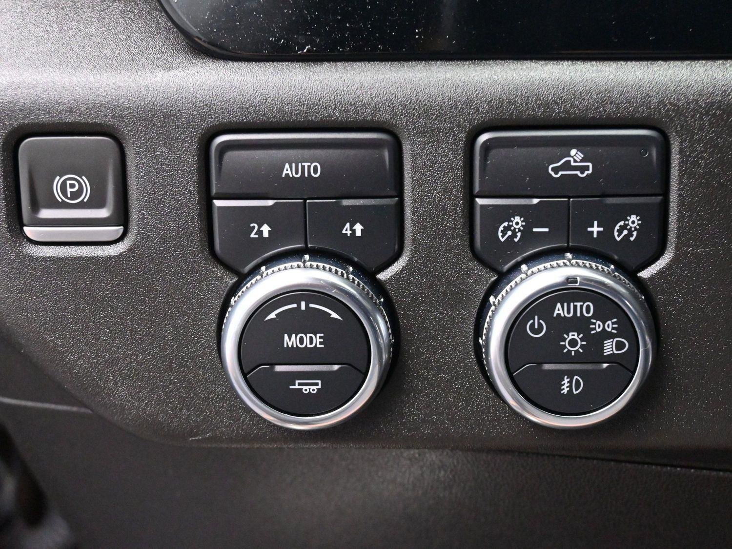 Used 2023 Deep Bronze Metallic GMC Elevation image 19