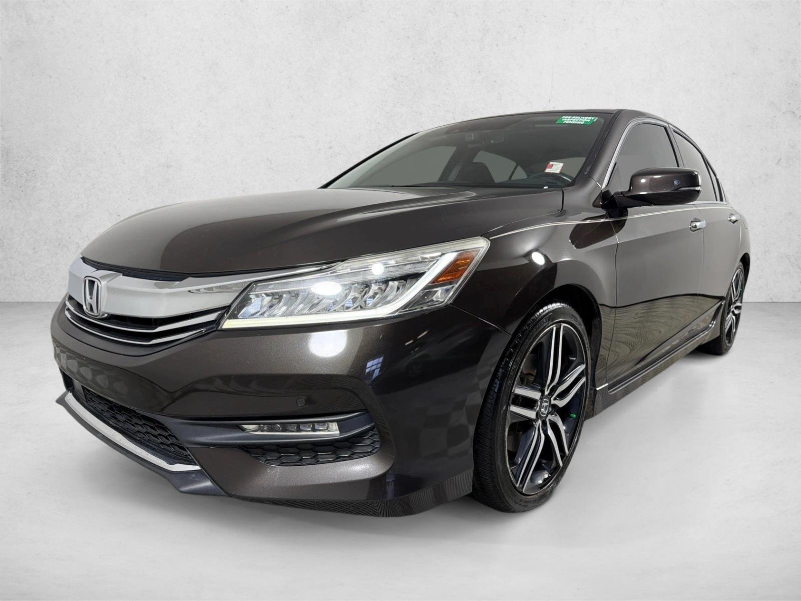Used 2016 Kona Coffee Metall Honda Touring image 9