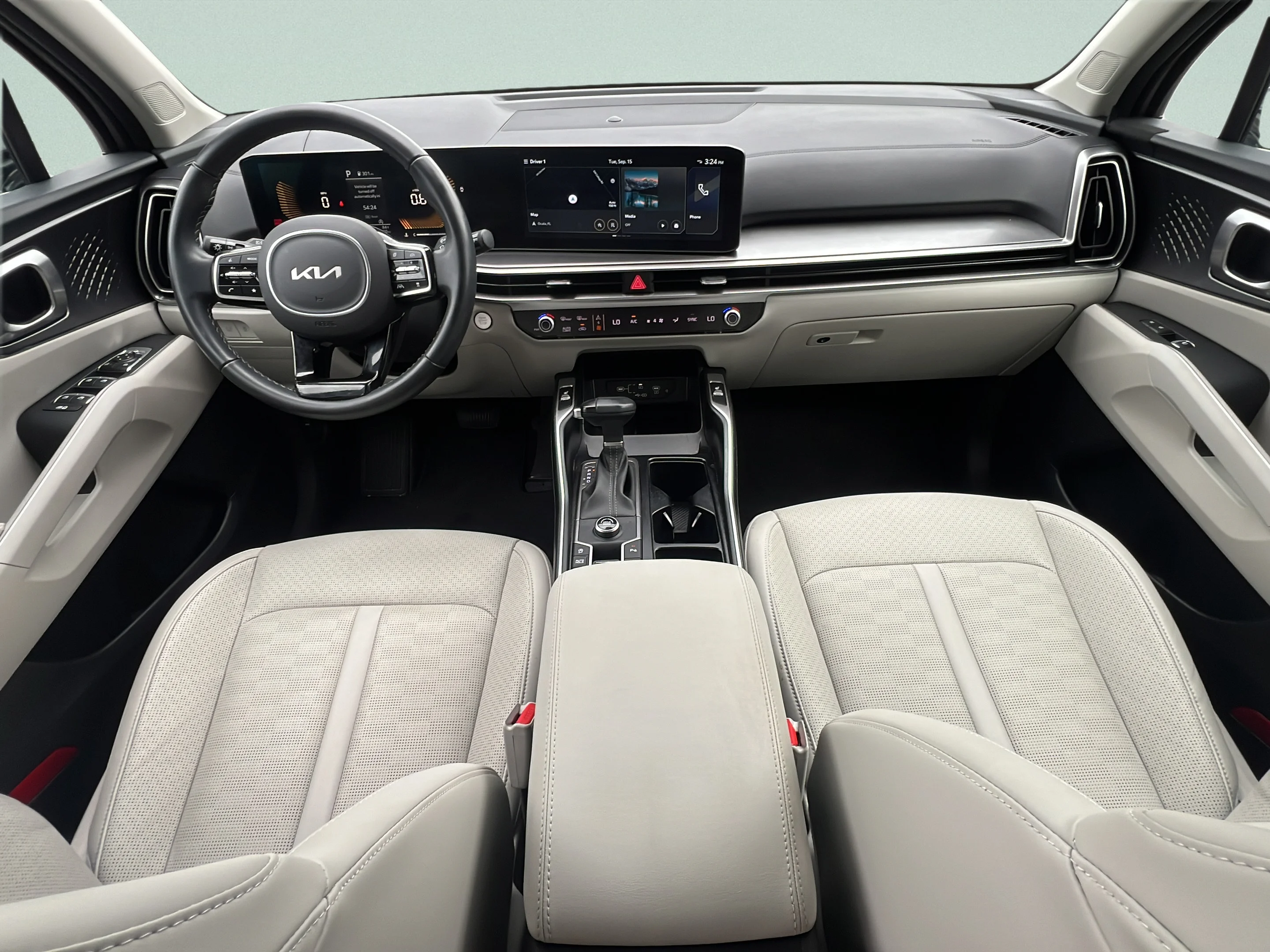 Used 2025 Wolf Gray Kia EX image 14