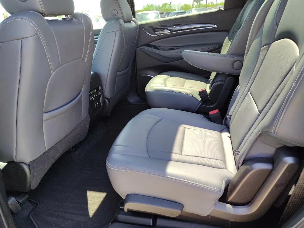 Used 2023 Ebony Twilight Metallic Buick Essence image 14